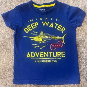 Crown & Ivy boys T-shirt